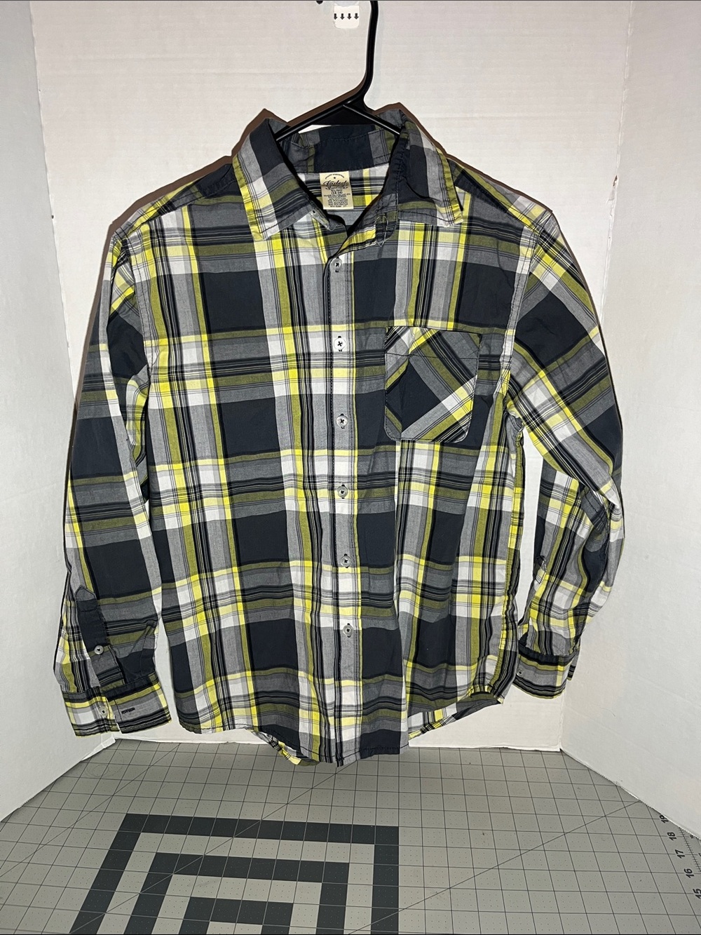 Faded Glory Black, Yellow & White Plaid Button-Down Shirt